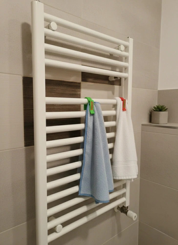 Personalizovaná spona na ručník na topný žebřík (se jménem na přání)